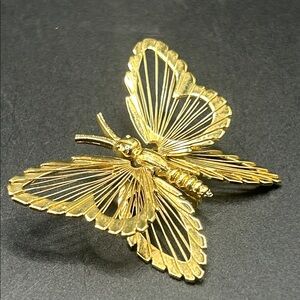 Monet Vintage Goldtone Metal Articulated Butterfly Brooch Pin Insect Bug Jewelry